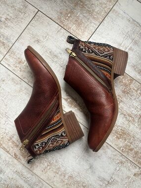 Inkkas Brown Leather Ankle Boots with Patterned Fabric Panel women’s size 9